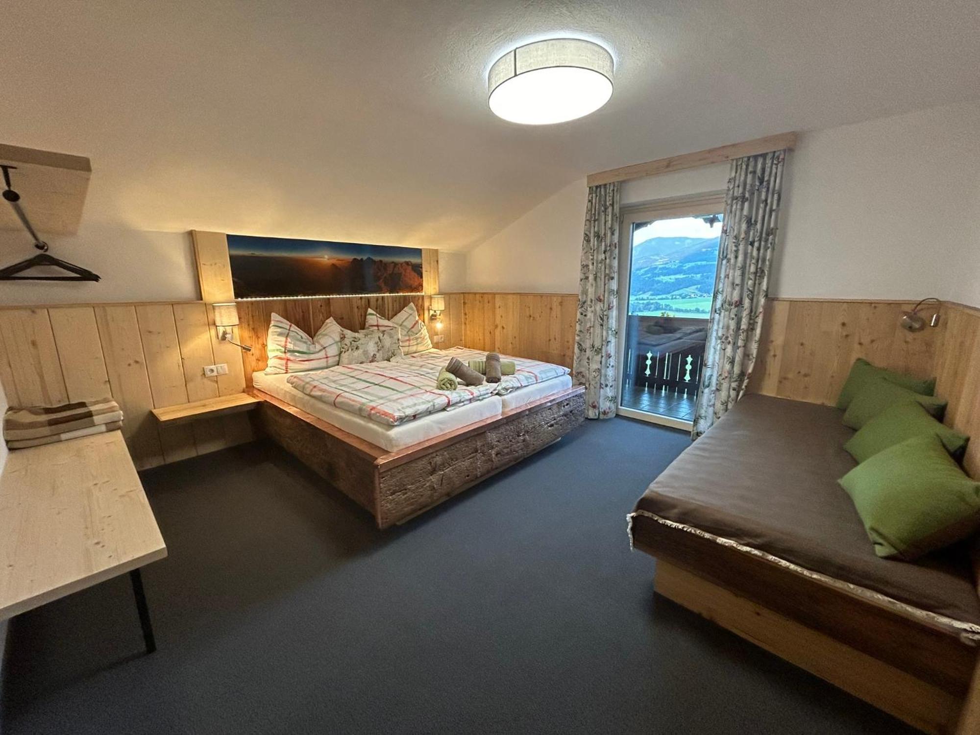 Flatzerhof Apartment Haus im Ennstal Bagian luar foto